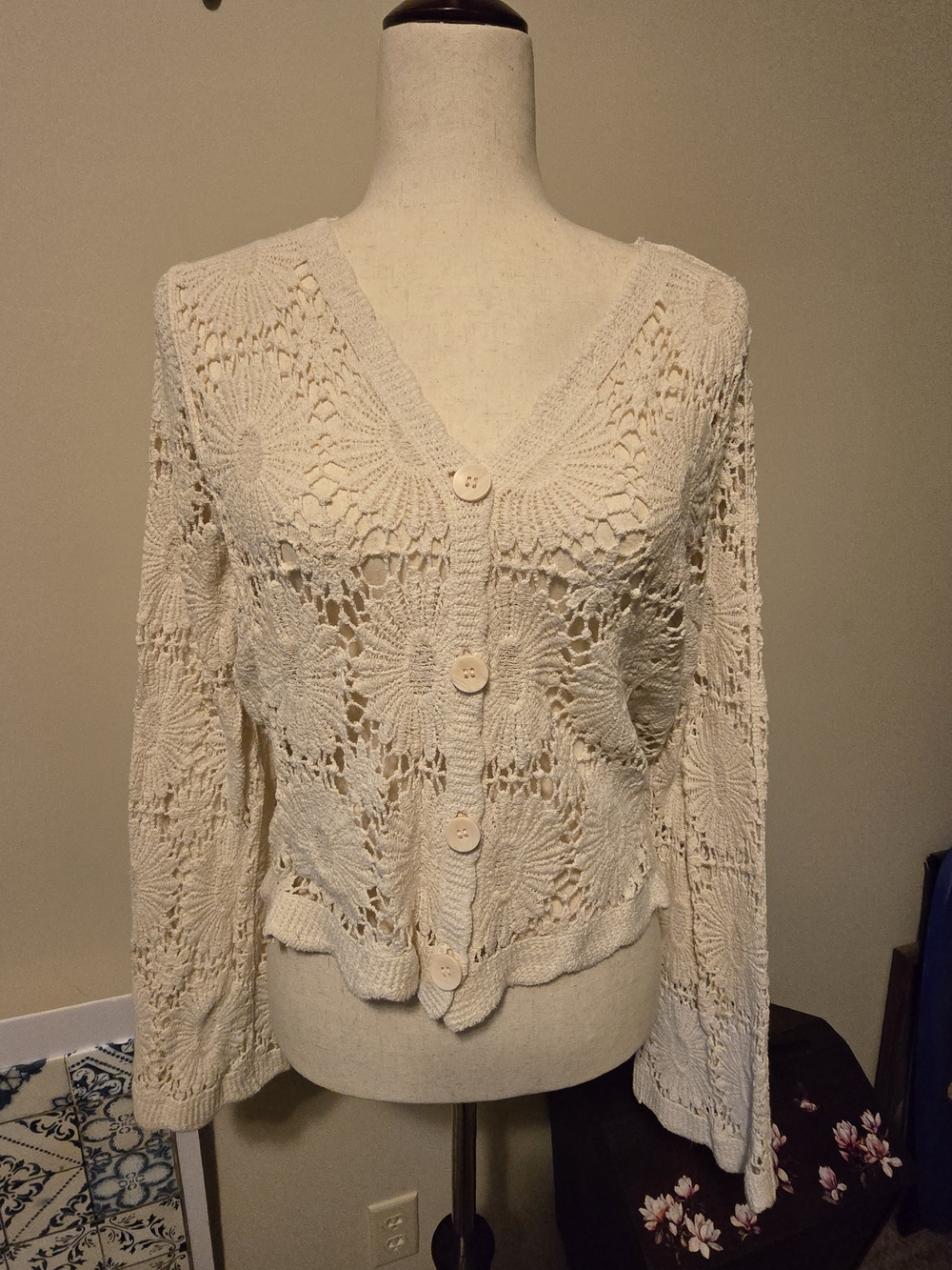 Crochet Open-Knit Cream Button-Up Women's Cardigan Sz XL